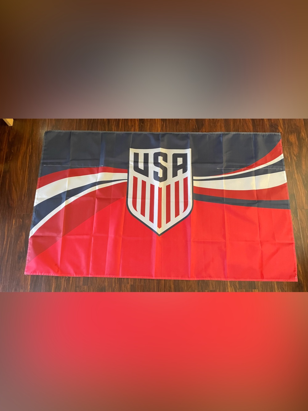 USMNT Soccer Crest Wearable Flag Cape 2026 FIFA World Cup Venice Beach House NEW